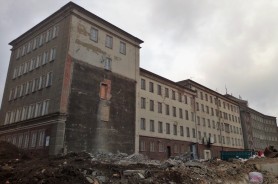 Die BDVP in Rostock - rückwärtige Ansicht - ehemaliger Innenhof, ein Teil des Gebäudes wurde schon abgerissen